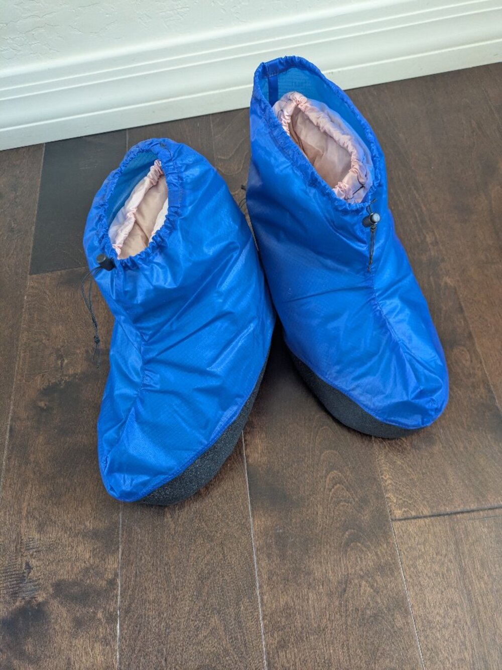 GooseFeet Gear Waterproof Over-Booties Blue Size M Ultralight Camp Booties Like - Picture 3 of 10